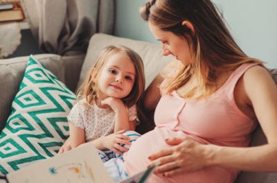 Books for Older Siblings to Read to Baby in Womb